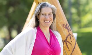 Dr. Robin Young